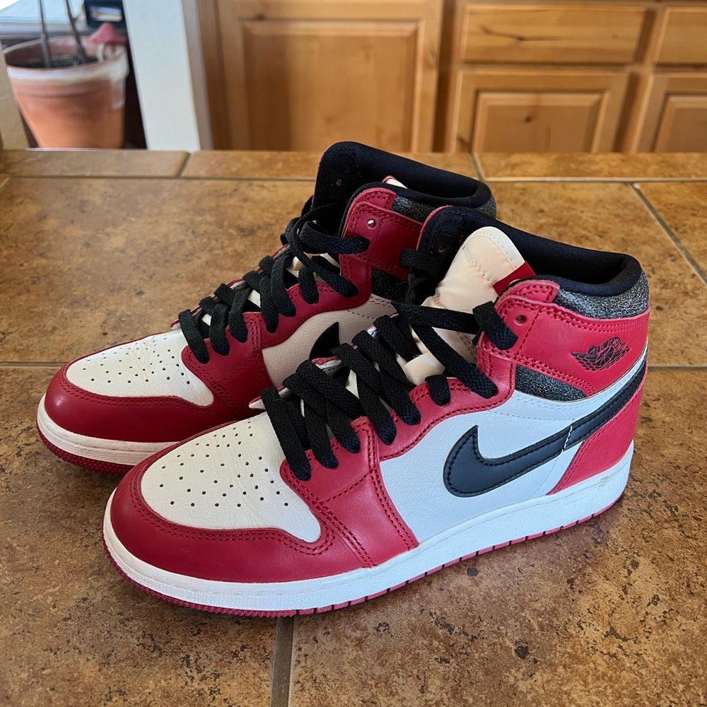 Nike Air Jordan 1 Lost and Found